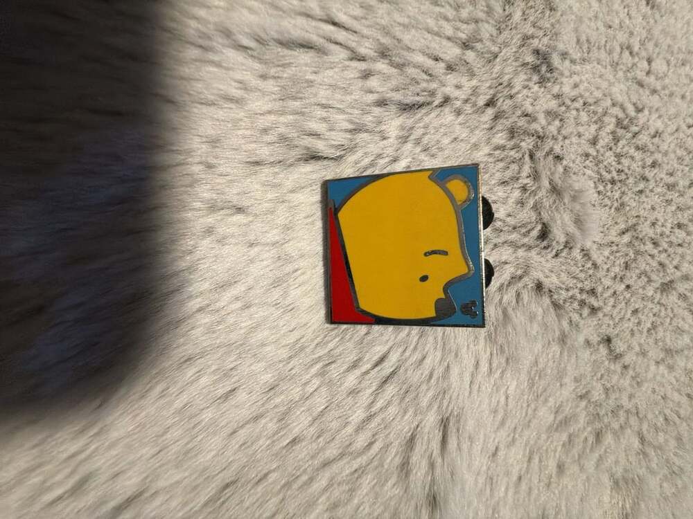 Disney Winnie the Pooh Hidden Mickey Sweet Characters Pin 2013